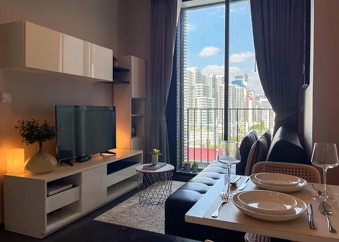 300m To Bts L Rooftop Pool And Gym L Sontana
