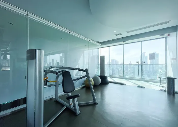 300m To Bts L Rooftop Pool And Gym L Sontana